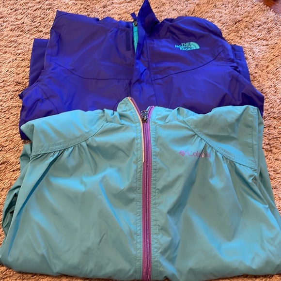 Bundle of (2) Girls, size L (14/16) jackets. Northface and Columbia. - Picture 4 of 4